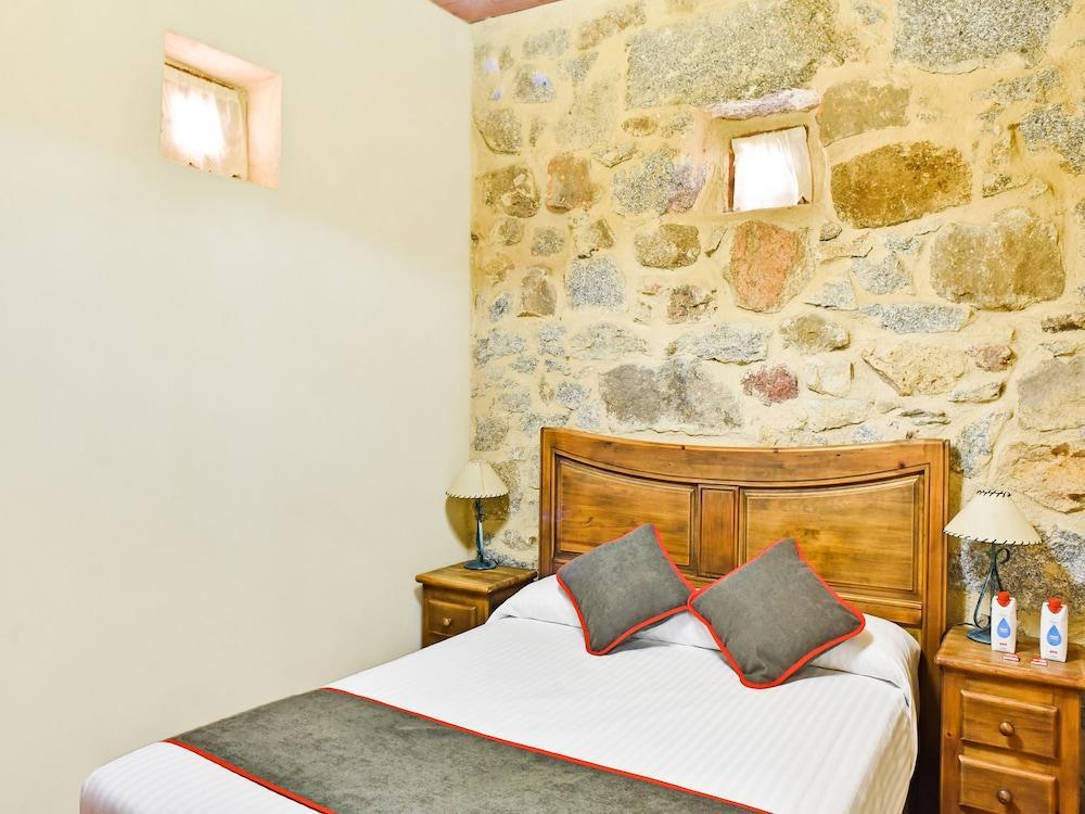 Vicolozano Hostal La Colmena מראה חיצוני תמונה